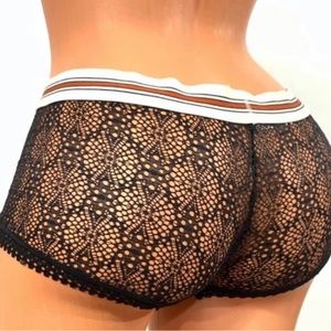 SOLD! NEW! Victoria’s Secret Sexy Crochet lace shortie Boyshort panty Black L